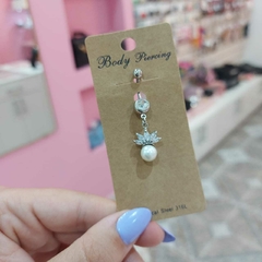 Percing Ombligo con Colgante Coronita.