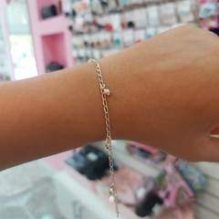Pulsera con Dijes Estrellas. - comprar online