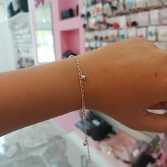 Pulsera con Dijes Estrellas.