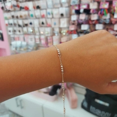 Pulsera con Pelotitas. - comprar online