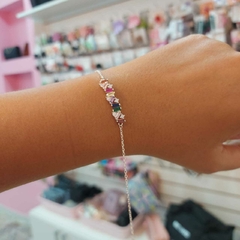 Pulsera con Piedras Encastradas. - comprar online