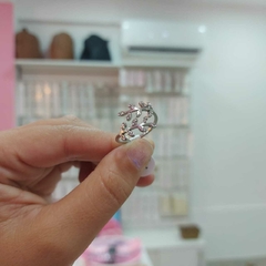 Anillo Regulable Hojitas. - comprar online