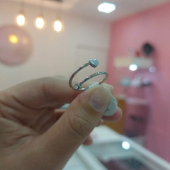 Anillo Regulable Corazón con Piedrita. - comprar online