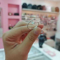 Anillo Regulable Estrella con Piedrita. - comprar online