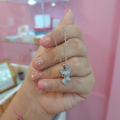 Conjunto Perrito con Piedritas Encastradas.