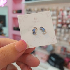 Aros Pasantes con Piedras Azules.