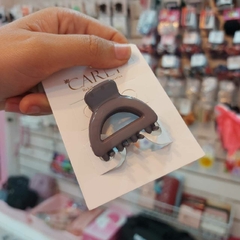 Broche Semi Chico Brilloso. - comprar online