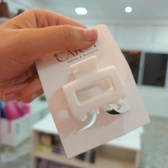 Broche en Forma de Rectangulito. - comprar online