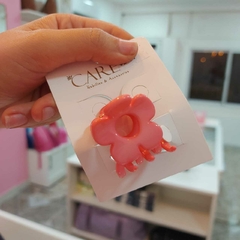 Imagen de Broche Flor Chico Brilloso.