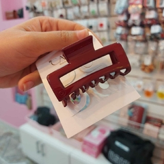 Broche en Forma de Rectangulito.