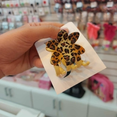Broche Tipo Animal Print. - comprar online