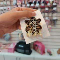 Broche Tipo Animal Print.