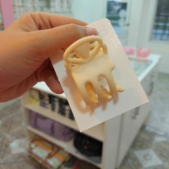 Broche Mediano Liso.