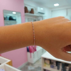 Pulsera Finita con Pelotitas. en internet