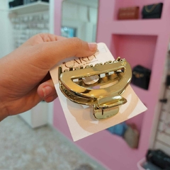 Broche Mediano. - comprar online