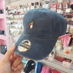 Imagen de Gorra de Hombre Bordada.