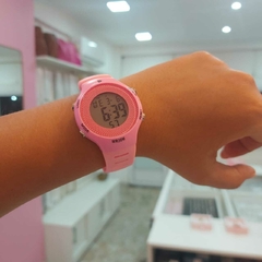 Reloj Deportivo Dama Rosado.