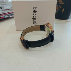 Reloj de Dama Negro Blaqué con Malla de Cuero. en internet