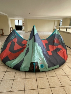 Kite Seminovo Duotone Neo SLS 2023 10m - comprar online