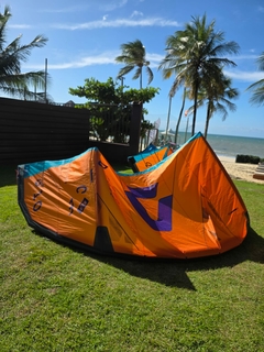 Kite Seminovo Duotone Dice SLS 2025 10m