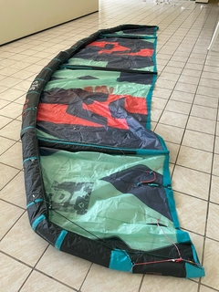 Kite Seminovo Duotone Neo SLS 2023 10m - loja online