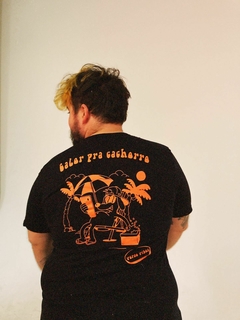 Camiseta T-shirt - Calor Pra Cachorro | Preta | ÚLTIMA UNIDADE - comprar online