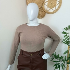 Blusa manga longa viscose canelada - EXG
