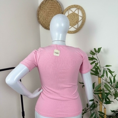 T-shirt malha canelada viscose na internet
