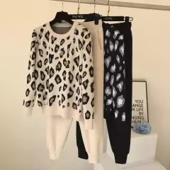 Conjunto Confortável Chique Feminino na internet