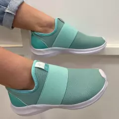 Imagem do Tênis para Academia Feminino Slip On Meia Calce Fácil Caminhada Esportivo Confortável Leve