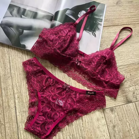 Conjunto Lingerie rendado sem bojo com forro