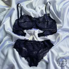 Conjunto Calcinha e Sutiã de Renda sem Bojo com Aro Lingerie Bruna - comprar online