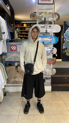 HOODIE BORDADO UNISEX “VIEJASCUL”