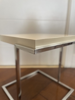 Mesa lateral