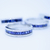Safira azul, diamantes naturais. Anel ouro branco 18k.