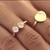 Anel, diamantes, ouro 18k.