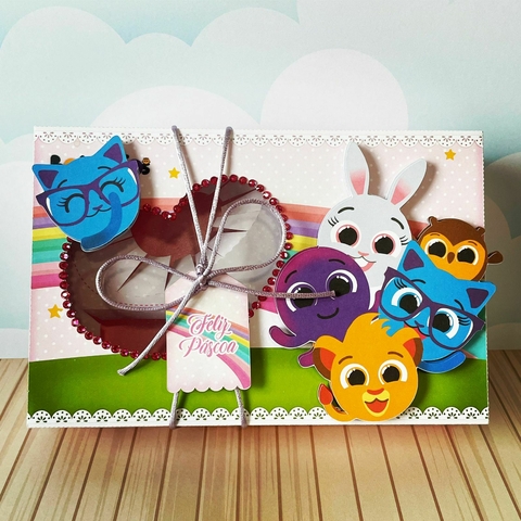 Caixinha Mini Confeiteiro Personalizada Páscoa,( Tema Bolofofo Menina)