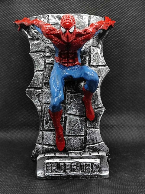 Homen Aranha Resina