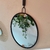 ESPELHO COM MOLDURA EM METAL PRETO 81CM - comprar online
