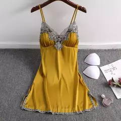 Imagen de Pijama de Satén con Tirantes