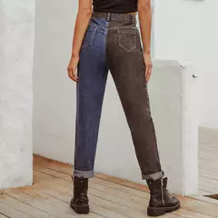 Pantalón Recto de Mezclilla con Estilo Moderno - comprar en línea