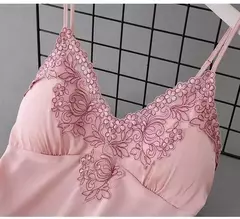 Conjunto de Pijama de Satén Suave