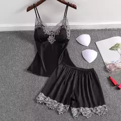 Imagen de Pijama de Satén con Tirantes