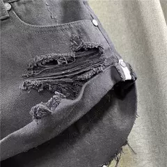 Shorts Cortos Agujerados
