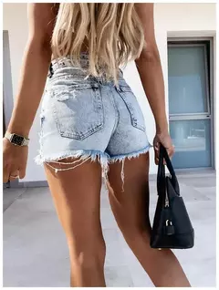 Imagen de Shorts Rasgados Cintura Alta