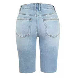 Shorts de mezclilla azul en internet