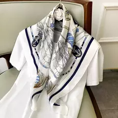 Bufanda Cuadrada de Seda - comprar en línea