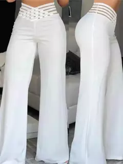 Pantalones acampanados de cintura alta en internet