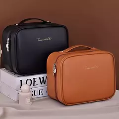 Imagen de Bolsa de Cosméticos de Cuero