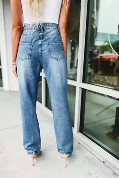 Jeans con Agujeros Europeos - comprar en línea
